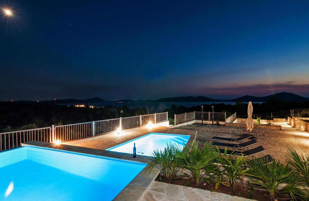 Camp Panorama With Pool Hotel Drage Kültér fotó